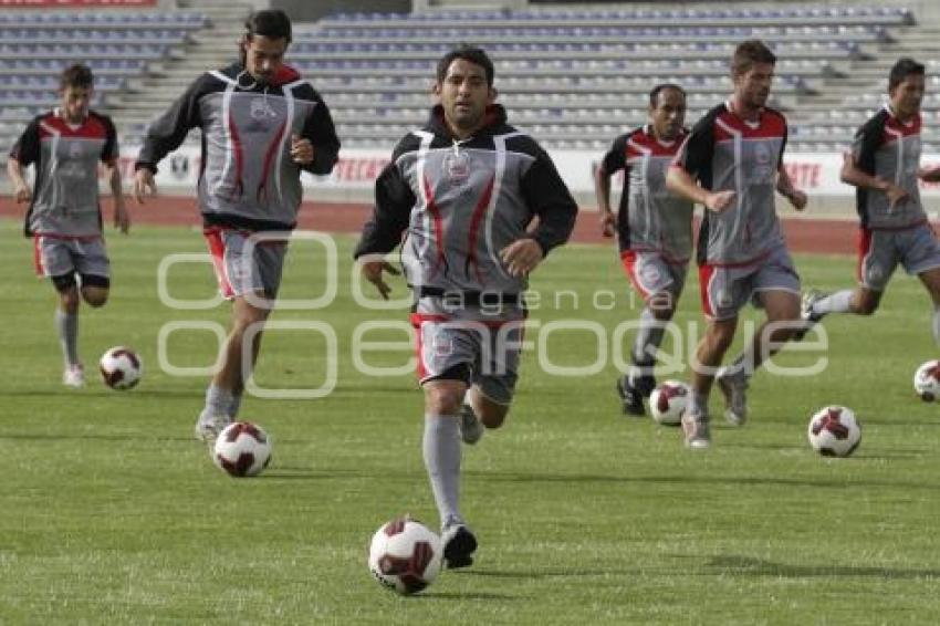 ENTRENAMIENTO LOBOS BUAP