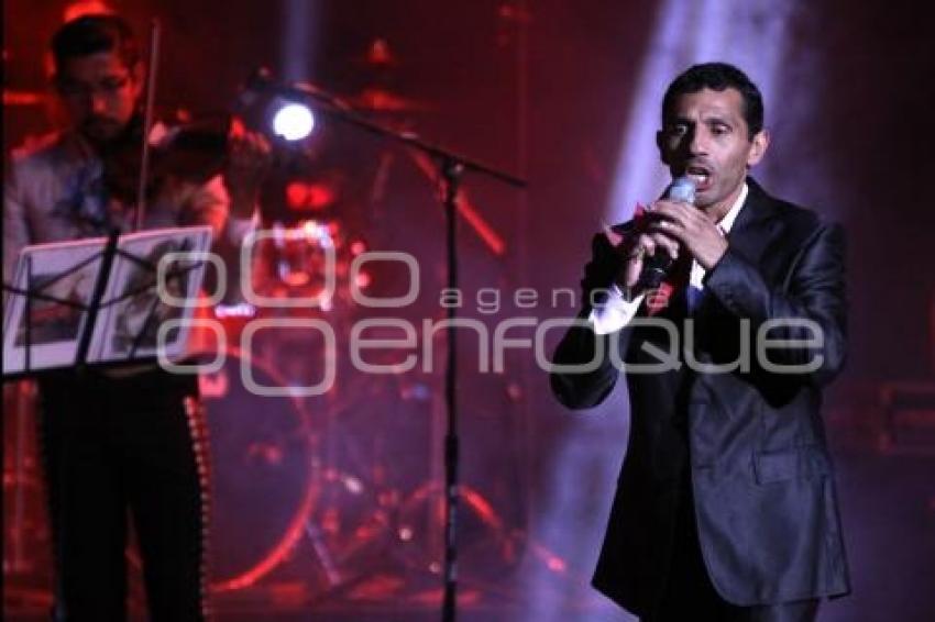 CONCIERTO OSCAR CRUZ GANADOR  VOZ MEXICO