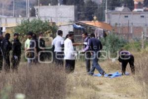 ENCUENTRAN DOS CUERPOS EN TERRENO BALDIO