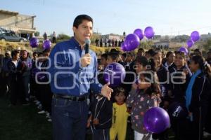 ENTREGA DE CANCHA DE FÚTBOL EN EL BARRIO DE SANTA CATARINA