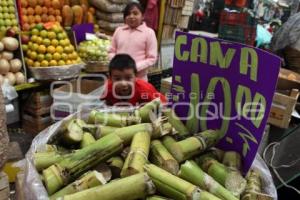 VENTA DE FRUTAS Y DULCES EN MERCADOS