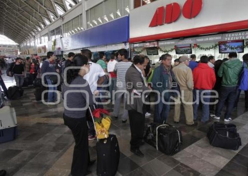 VIAJEROS EN LA CAPU