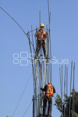 CONSTRUCCIÓN TELEFÉRICO