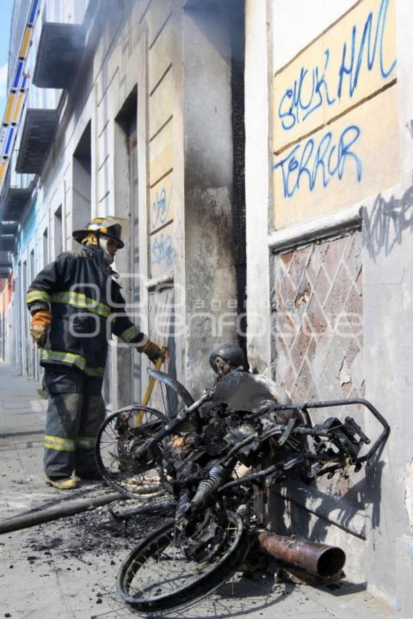 INCENDIO EN EL BARRIO DE LA LUZ