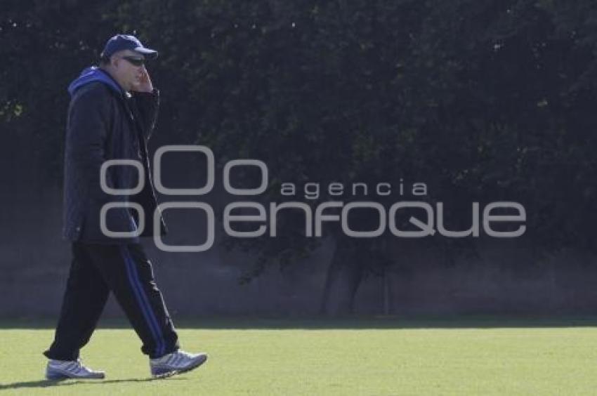 ENTRENAMIENTO PUEBLA . MANUEL LAPUENTE
