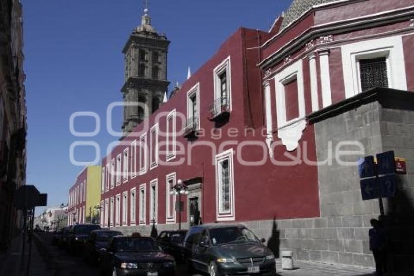 CATEDRAL MORADA