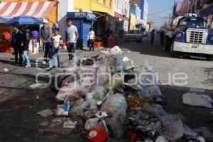 BASURA EN LAS CALLES. AÑO NUEVO