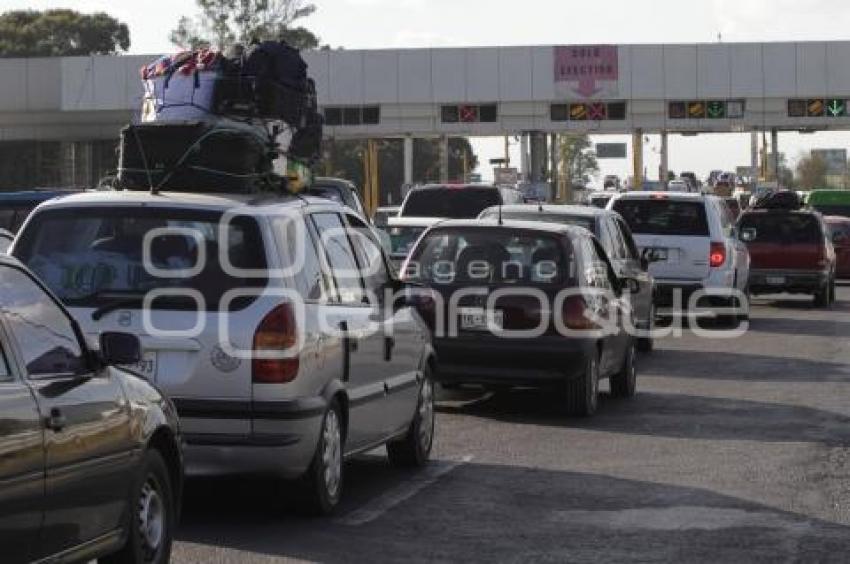 AUMENTO AFLUENCIA VEHICULAR EN AUTOPISTA