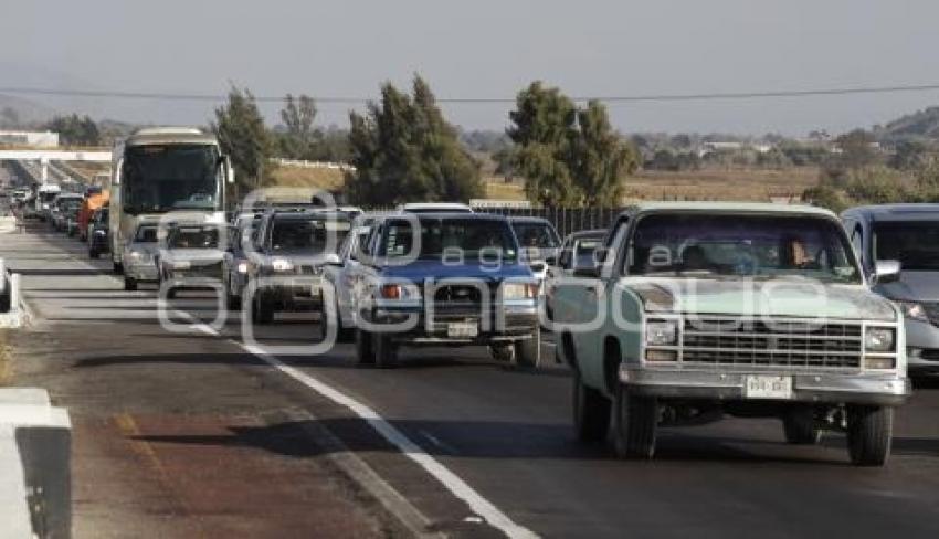 AUMENTO AFLUENCIA VEHICULAR EN AUTOPISTA