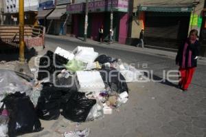 BASURA EN LAS CALLES. AÑO NUEVO