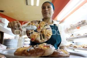 VENTA DE ROSCA DE REYES