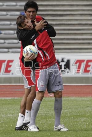 ENTRENAMIENTO LOBOS DE LA BUAP