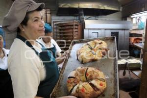 VENTA DE ROSCA DE REYES