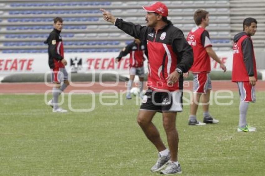 ENTRENAMIENTO LOBOS BUAP . IGNACIO RODRÍGUEZ