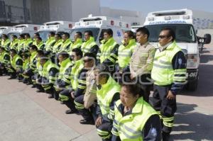 SALUD . ENTREGA AMBULANCIAS