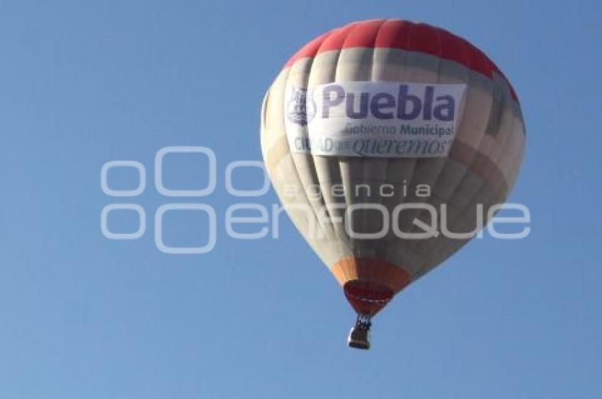 LANZAN GLOBO AEROSTÁTICO CON CARTAS A LOS REYES MAGOS