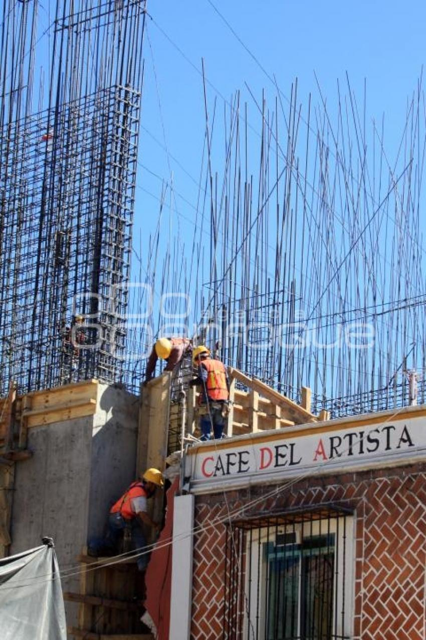 CONTINÚAN OBRAS DEL TELEFÉRICO