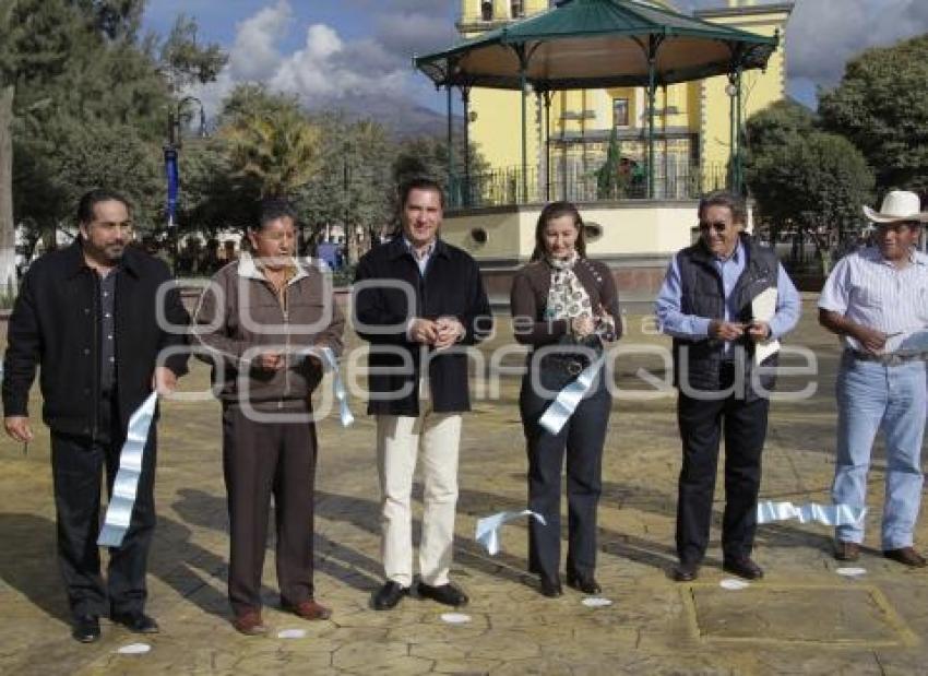 INAUGURA REHABILITACIÓN DE IMAGEN DE CIUDAD SERDÁN EL GOBERNADOR