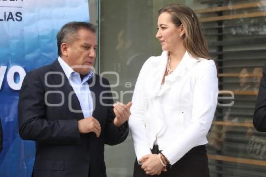 ENTREGA DONATIVO PROGRAMA BECA UN NIÑO INDIGENA