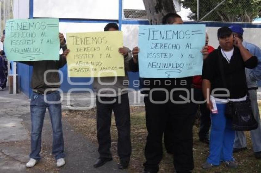 MANIFESTACIÓN DE EX POLICIAS