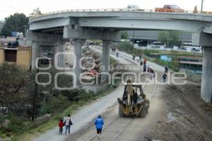 VECINOS DE LA RIVERA ANAYA SE QUEJAN POR OBRAS METROBÚS