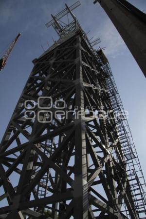 OBRAS DEL TELEFÉRICO DETENIDAS