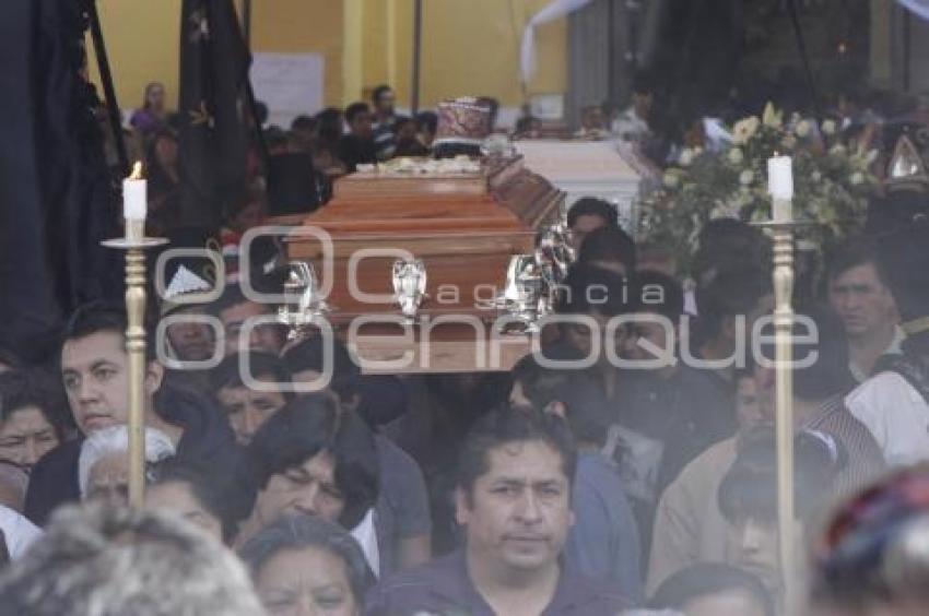FUNERAL SACERDOTE