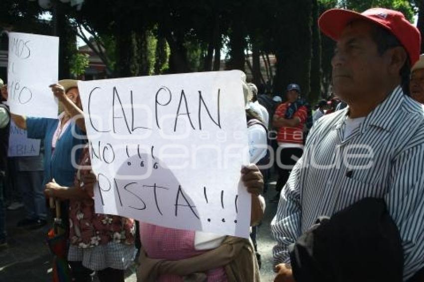 MANIFESTACIÓN CAMPESINOS . SEGUNDO INFORME DE GOBIERNO