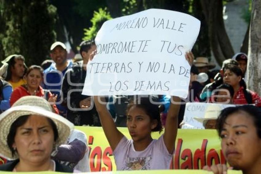 MANIFESTACIÓN CAMPESINOS . SEGUNDO INFORME DE GOBIERNO