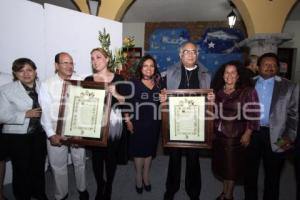 RECIBE CEDULA REAL PADRE ALEJANDRO SOLALINDE