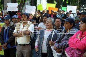 MANIFESTACIÓN CAMPESINOS . SEGUNDO INFORME DE GOBIERNO