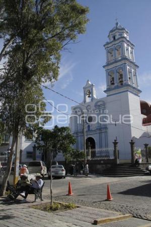 INAUGURA GOBERNADOR REMODELACIÓN DE IZÚCAR