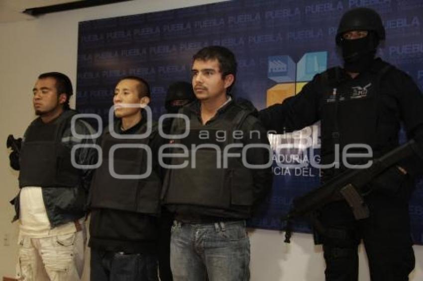 PRESENTAN DETENIDOS EN LA PGJ