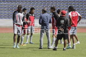 FUTBOL . ENTRENAMIENTO LOBOS