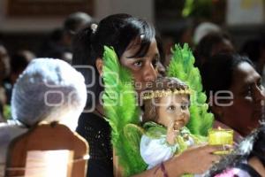 BENDICIÓN DE NIÑOS DIOS. DÍA DE LA CANDELARIA