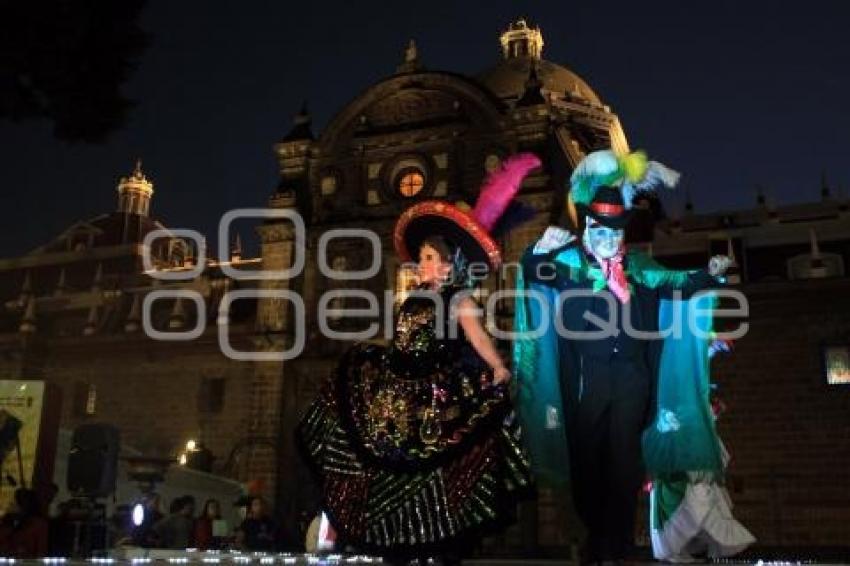 PASARELA DE TRAJES DE HUEHUES