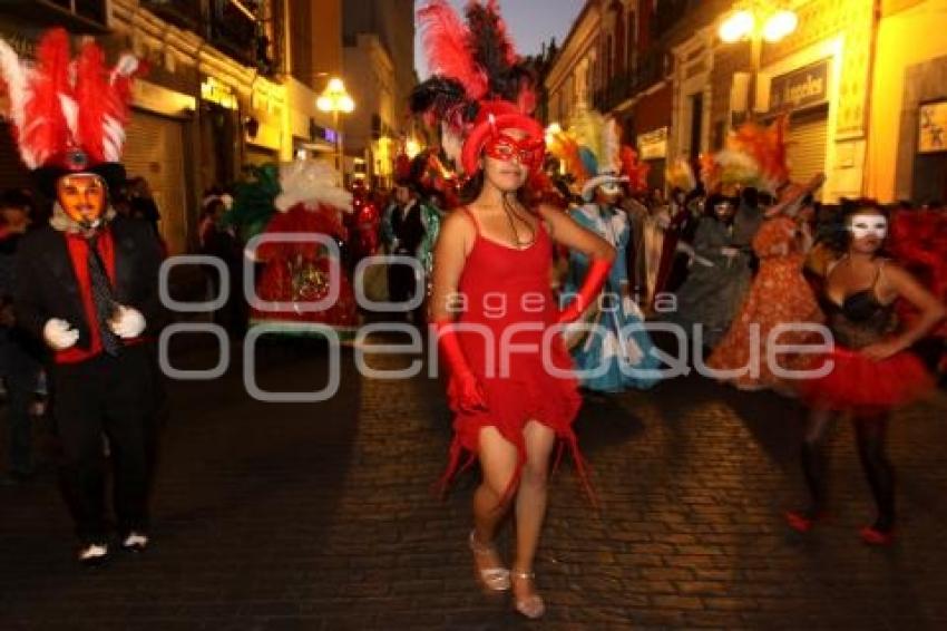 DESFILE DE HUEHUES.CARNAVAL 2013