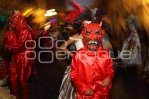 DESFILE DE HUEHUES.CARNAVAL 2013