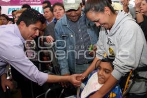 RIVERA INAUGURÓ CALLE EN GUADALUPE HIDALGO