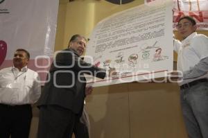 FIRMA DE CONVENIO ENRIQUE DOGER-PLAN C