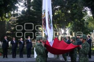 IZAMIENTO DE BANDERA