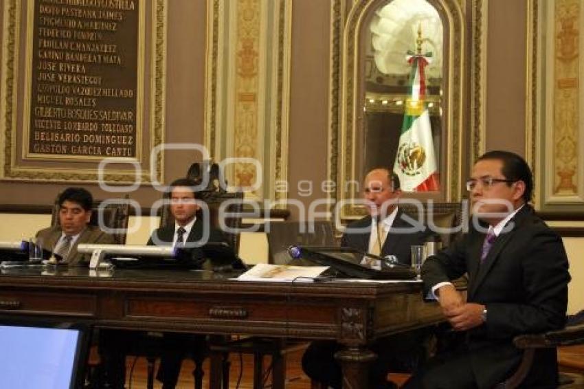 COMPARECIÓ MANZANILLA EN EL CONGRESO