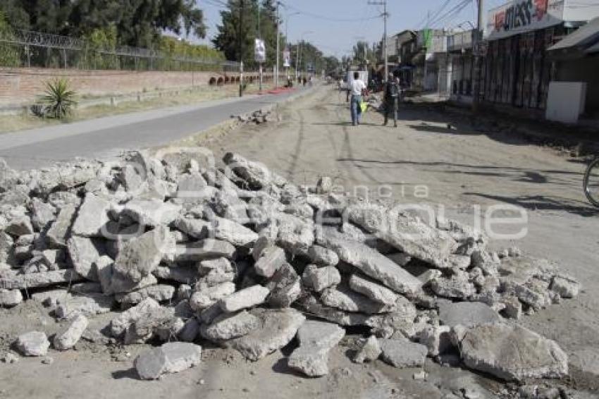 OBRAS EN CAMINO REAL A CHOLULA