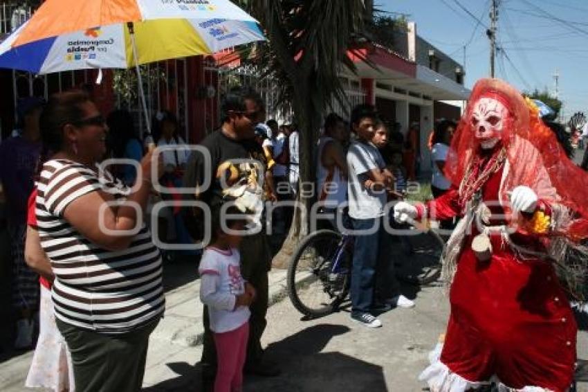 TRADICIONES. HUEHUES