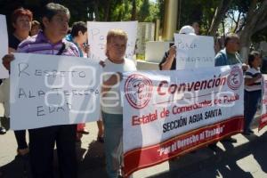 MANIFESTACIÓN TRABAJADORES AGUA SANTA