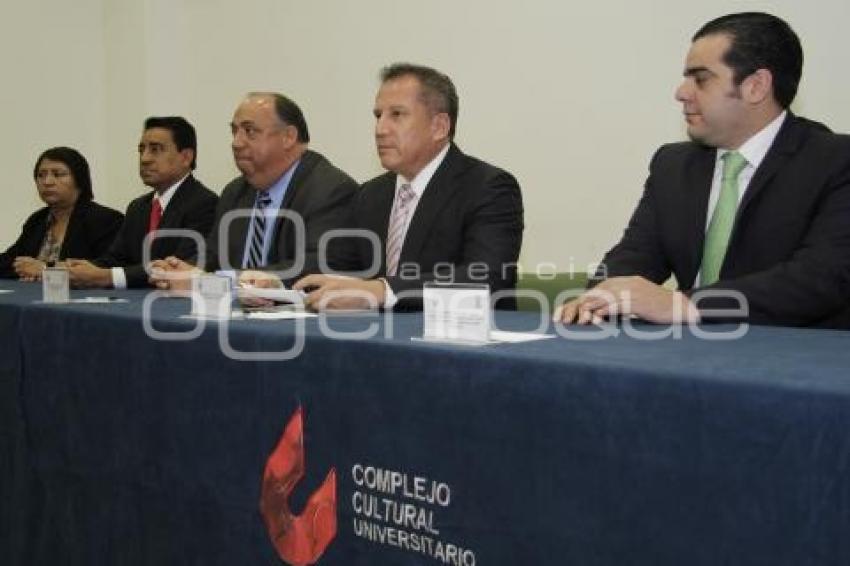 FIRMAN CONVENIO LA BUAP Y LA ASPABUAP POR AUMENTO SALARIAL