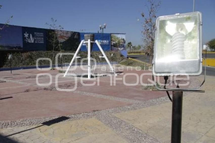 FACHADA ECOPARQUE METROPOLITANO