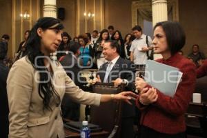 BANCADA PRIÍSTA ABANDONA PLENO EN EL CONGRESO