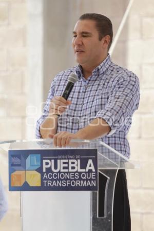 COLOCACIÓN PRIMERA PIEDRA DE LA CASA DEL ADOLESCENTE