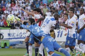 FUTBOL . PUEBA FC VS CHIVAS